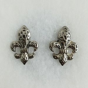 Silver tone Fleur de Lis earrings